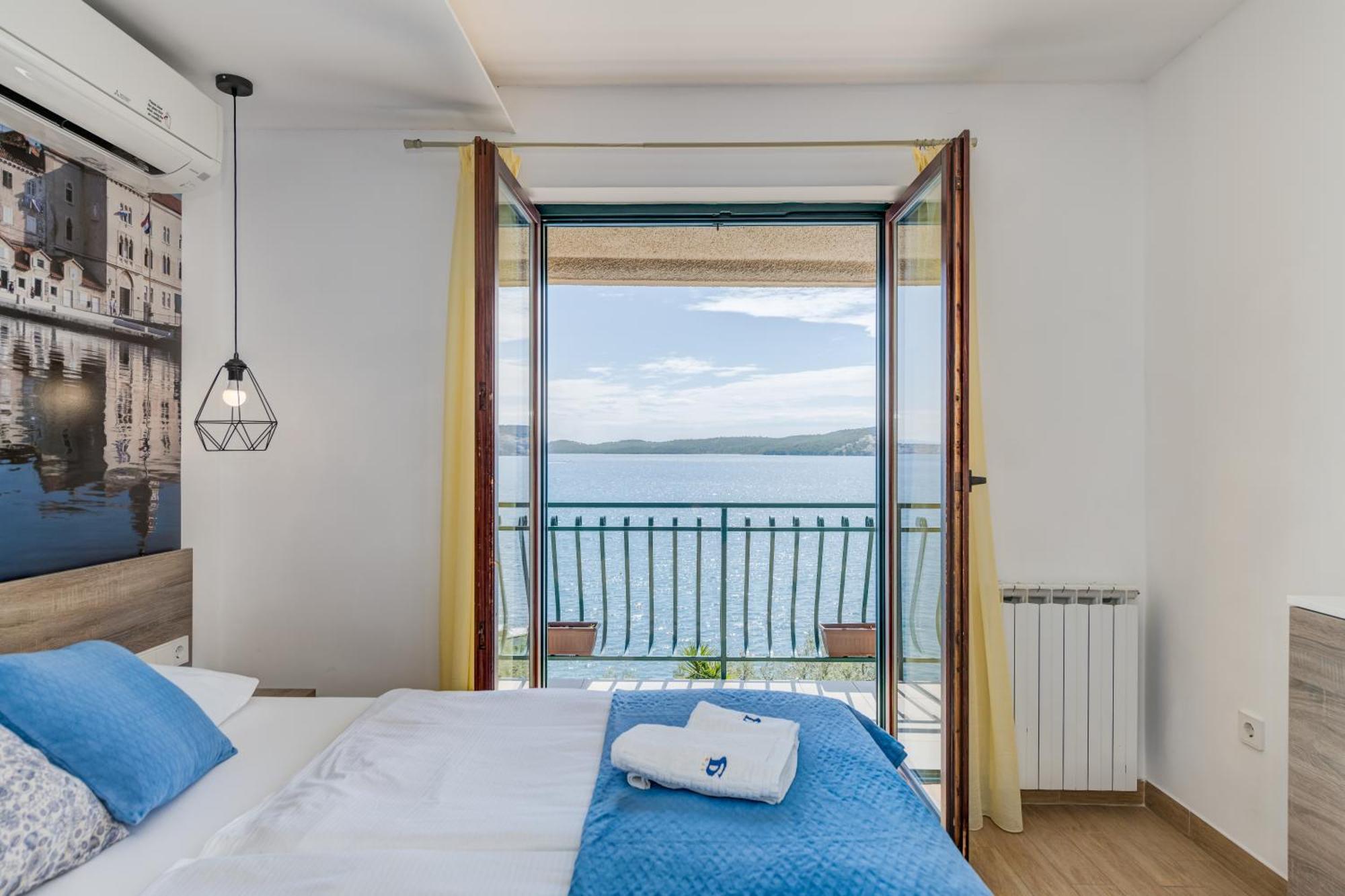 Apartments G Трогір Номер фото