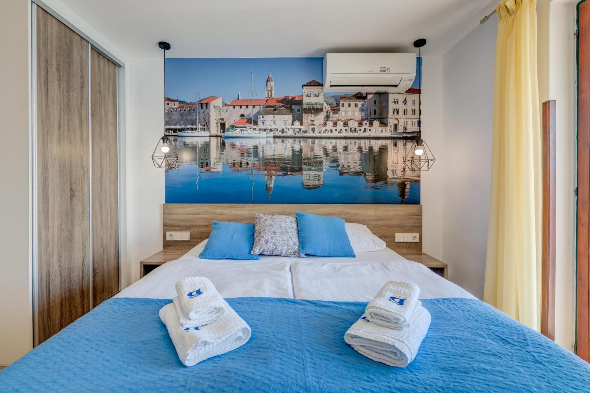 Apartments G Трогір Номер фото